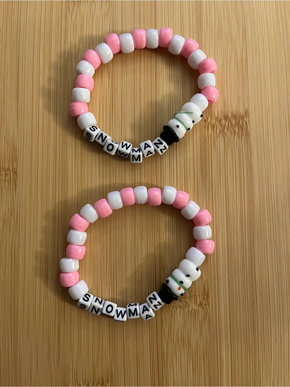Pony Beaded Pink & White Snowman Stretch Bracelet With Charm